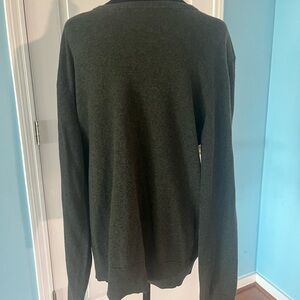 Old Navy Sweater Men's Large Green Lightweight
Crew Neck Pullover